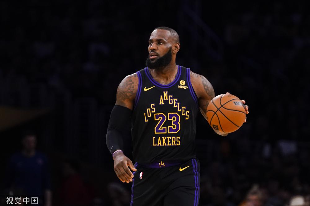 步跻身职业 步跻身职业